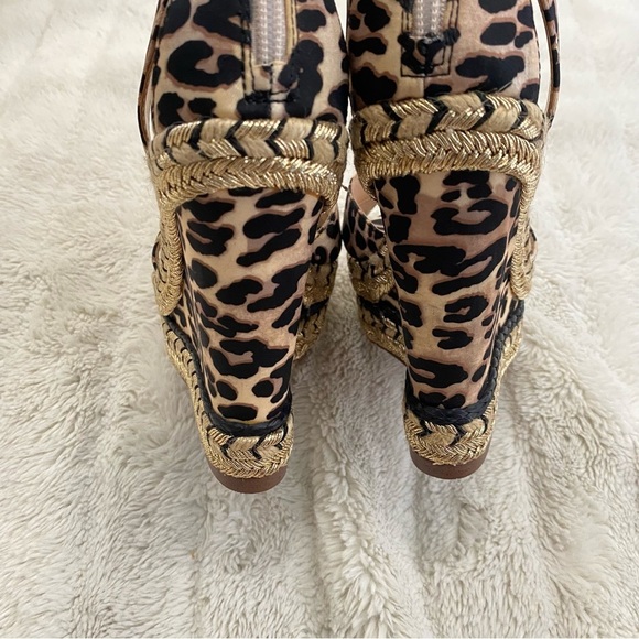Jennifer Lopez JLo Leopard Print Tan Black Wedge Sandals Ankle Strap Size 7.5 - Picture 11 of 16